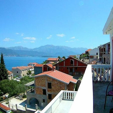 Apartments Ceca Tivat Exterior foto